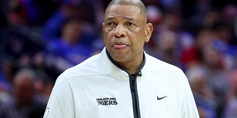 Die Milwaukee Bucks verpflichten den runderneuerten Doc Rivers als neuen Cheftrainer