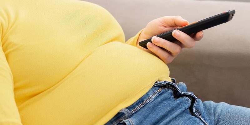 Studie zeigt, dass Einsamkeit die Sterblichkeitsrate fettleibiger Menschen erhöht