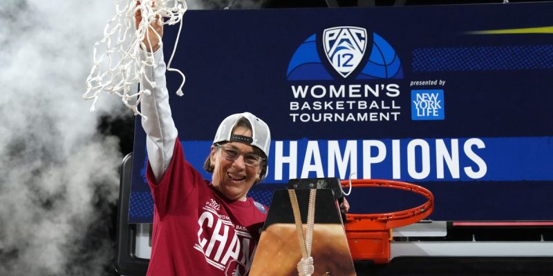 Tara VanDerveer steht kurz davor, Coach K bei den meisten Siegen in ihrer Karriere zu überholen