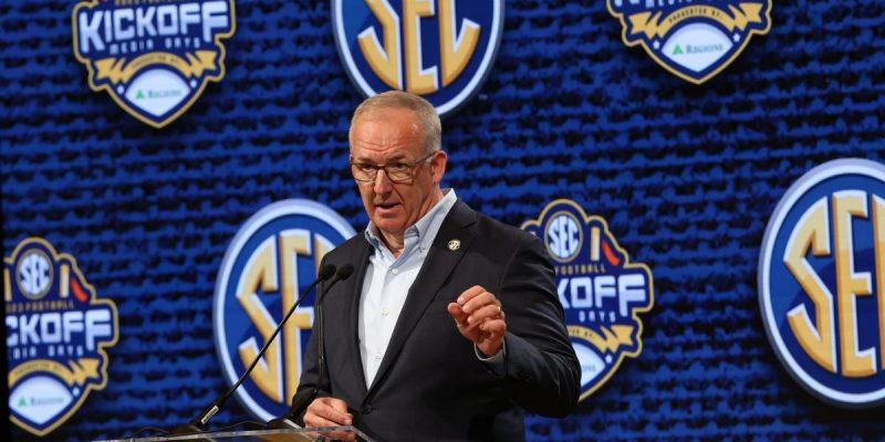 SEC-Kommissar Greg Sankey ist mächtiger als die NCAA