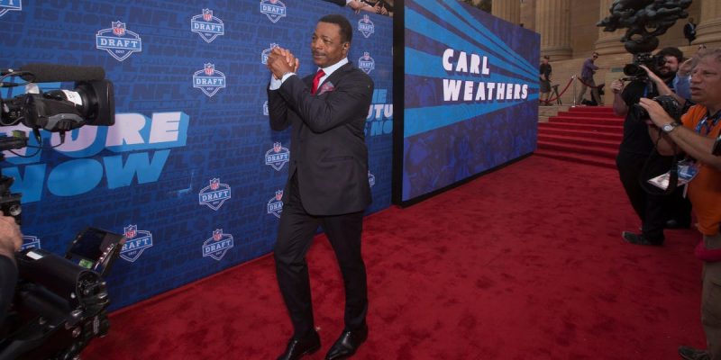 Ehemaliger Raider Carl Weathers im Alter von 75 Jahren gestorben