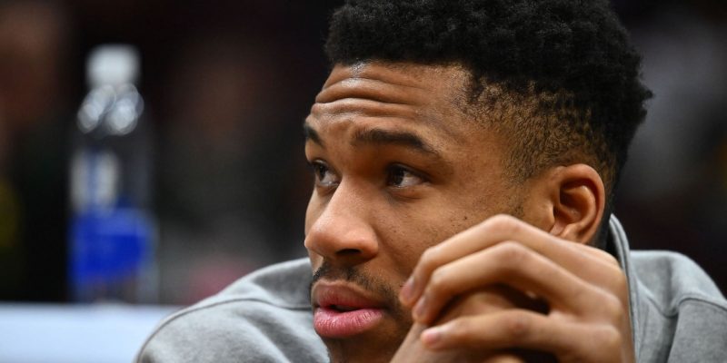 Giannis Antetokounmpo bricht mit einer vierminütigen Schimpftirade das Schweigen über die Entlassung von Ex-Bucks HC Adrian Griffin