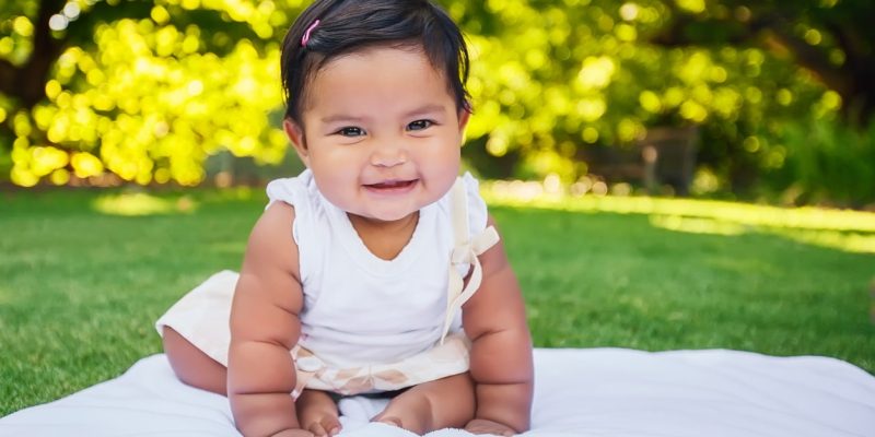 Wann sitzen Babys auf?  Was du wissen musst