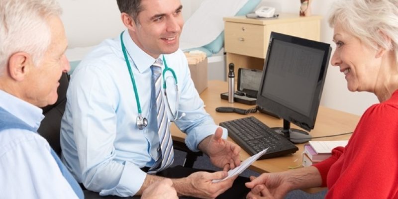 Forscher erhalten 2,4 Millionen Pfund, um Beweise für den neuen NHS Pharmacy First-Dienst zu sammeln