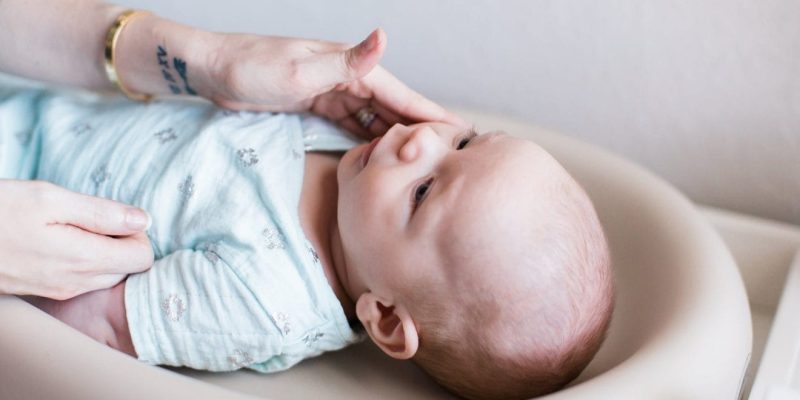 Mittel gegen Verstopfung bei Babys: So helfen Sie einem Neugeborenen beim Kacken