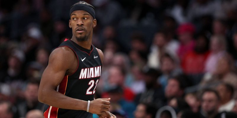 Wer ist der Favorit der Buchmacher, wenn es darum geht, Jimmy Butler von den Miami Heat zu verpflichten?  Wettquoten untersucht