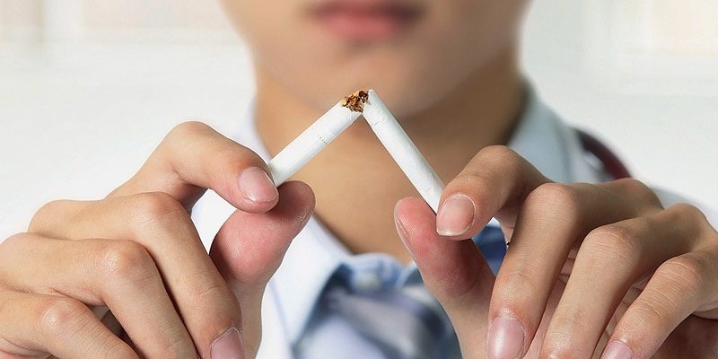 Es dauert Jahrzehnte, bis sich das Sterberisiko bei ehemaligen Rauchern wieder normalisiert