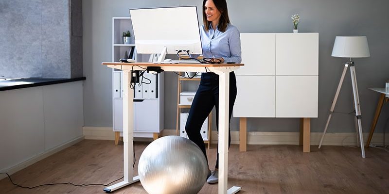 Längere Arbeit, Sitzen, Sterblichkeit, tägliche Pausen können hilfreich sein