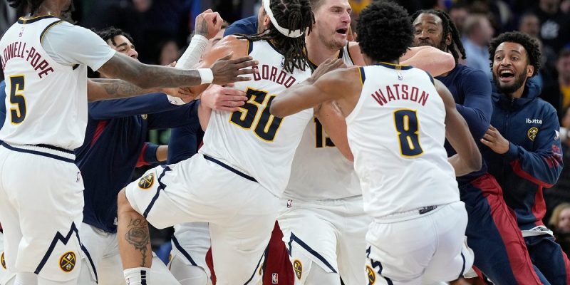 Die NBA war bei ihrem Comeback am Donnerstagabend auf TNT in Flammen