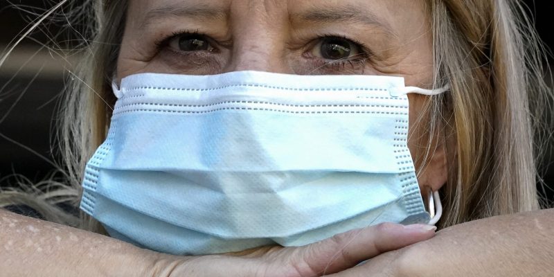 So bleiben Sie während der Erkältungs-, Grippe- und COVID-19-Saison gesund